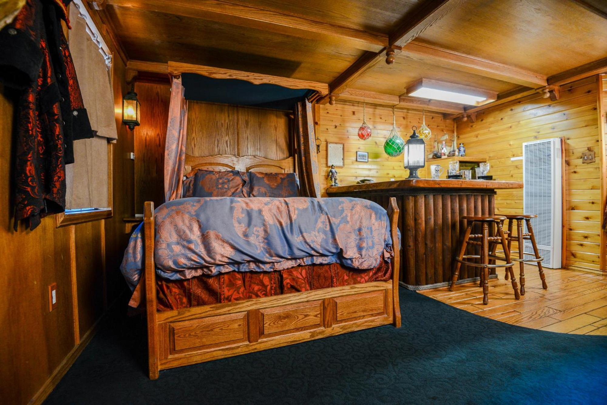 Castle Wood Theme Cottages- Couples Only Big Bear Lake Dış mekan fotoğraf