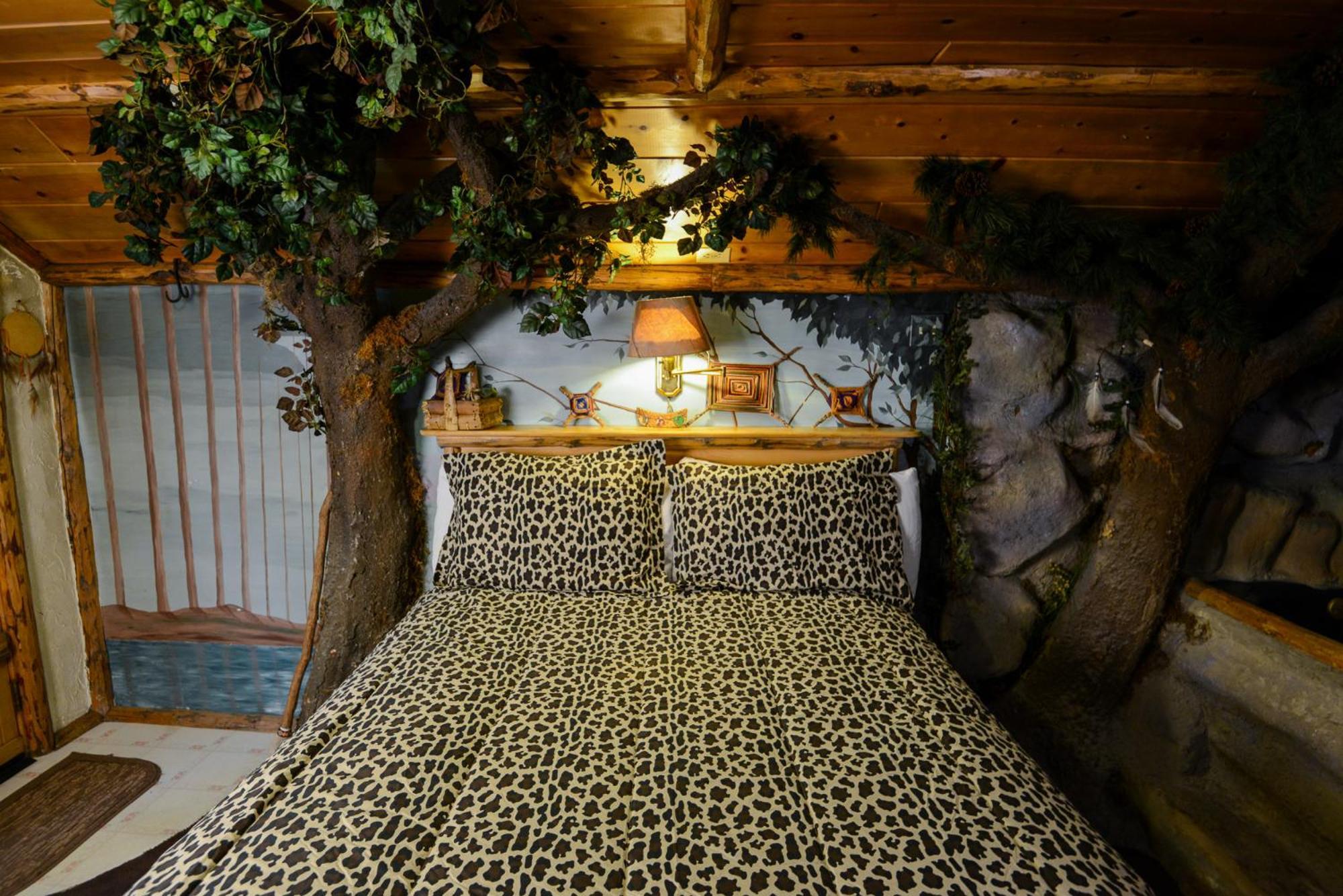 Castle Wood Theme Cottages- Couples Only Big Bear Lake Dış mekan fotoğraf