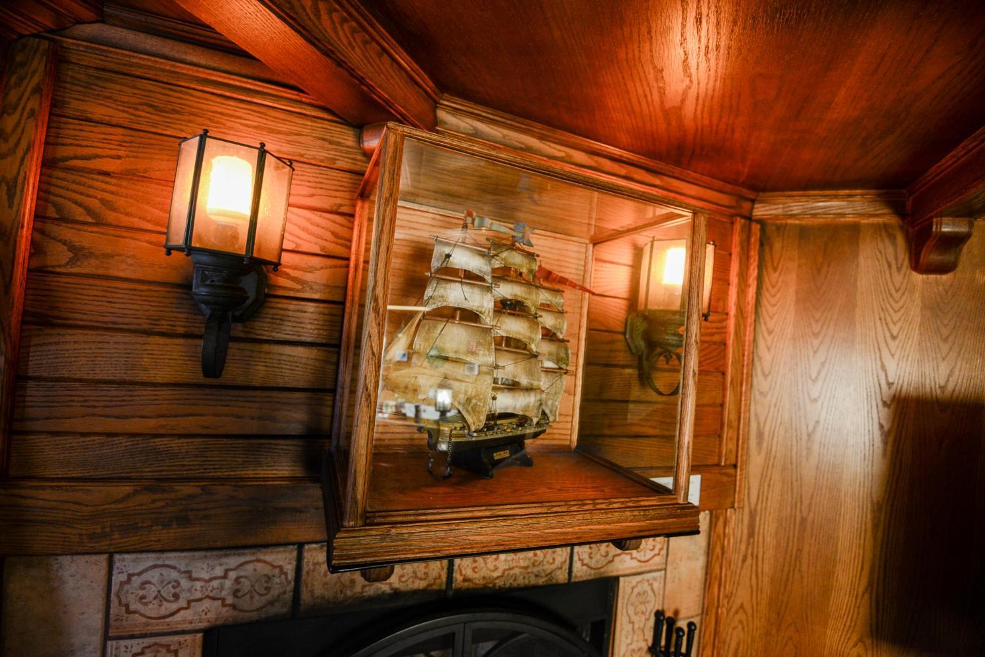 Castle Wood Theme Cottages- Couples Only Big Bear Lake Dış mekan fotoğraf