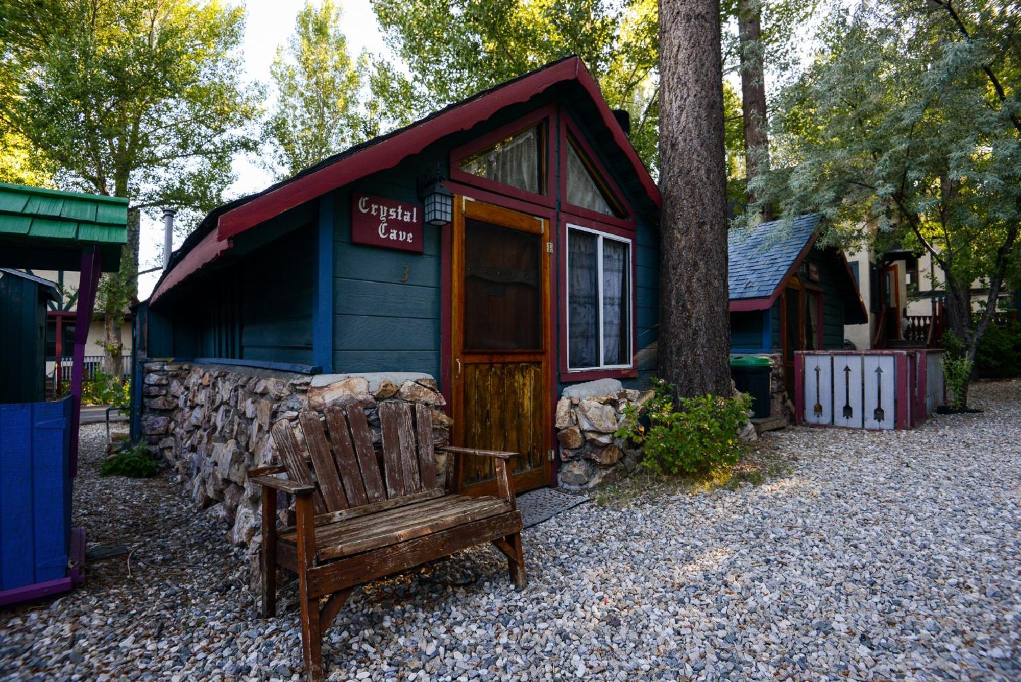 Castle Wood Theme Cottages- Couples Only Big Bear Lake Dış mekan fotoğraf