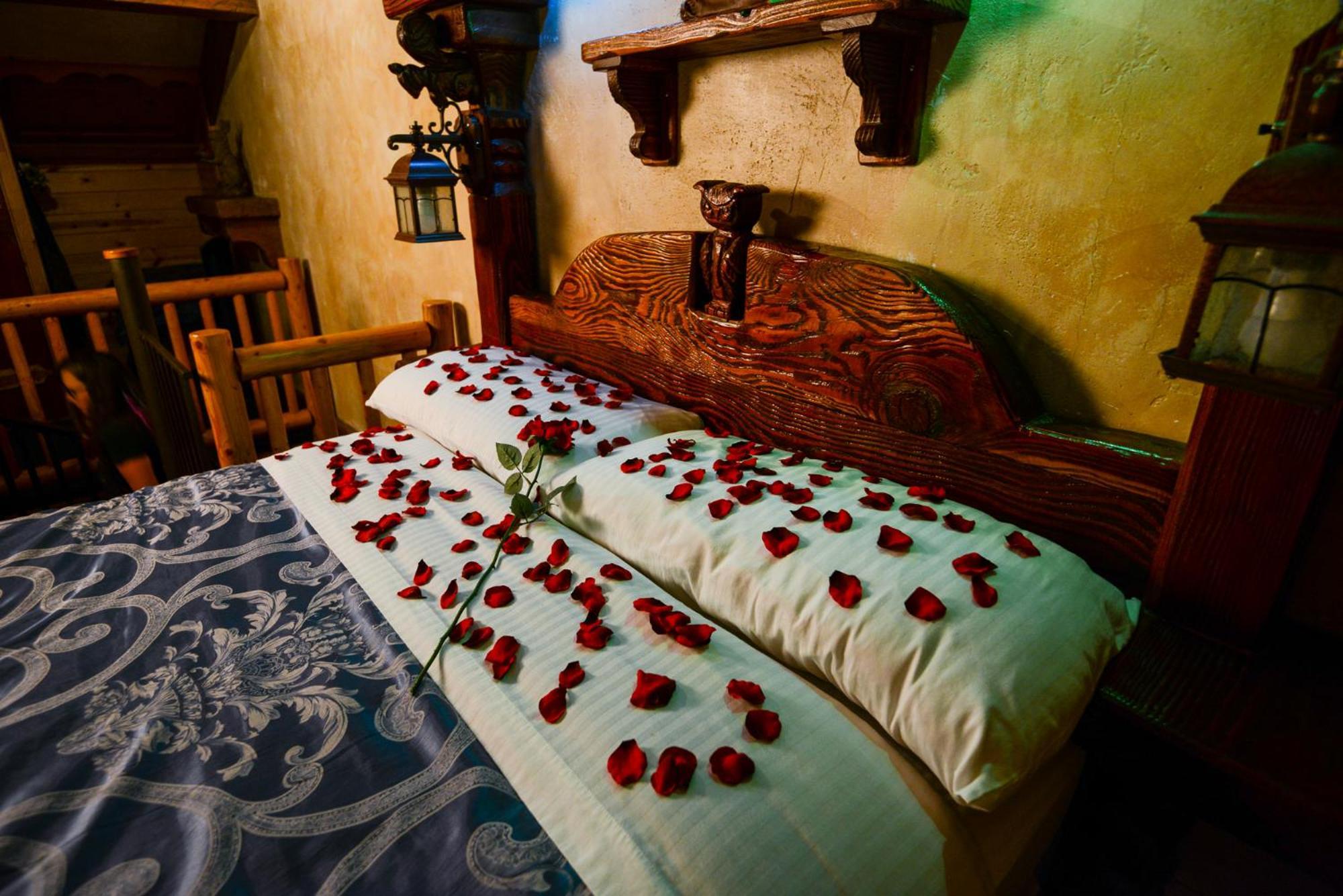 Castle Wood Theme Cottages- Couples Only Big Bear Lake Dış mekan fotoğraf
