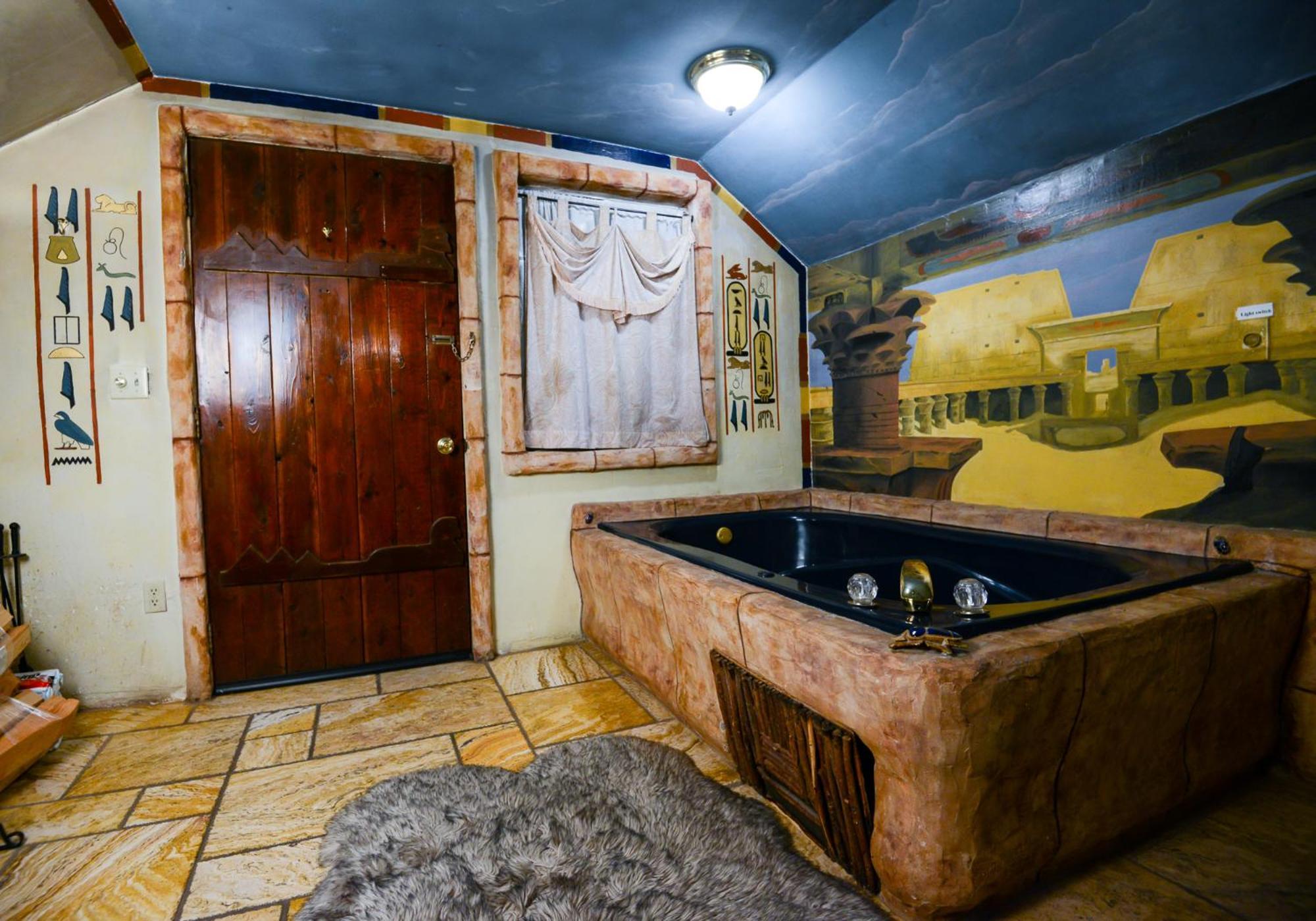 Castle Wood Theme Cottages- Couples Only Big Bear Lake Dış mekan fotoğraf